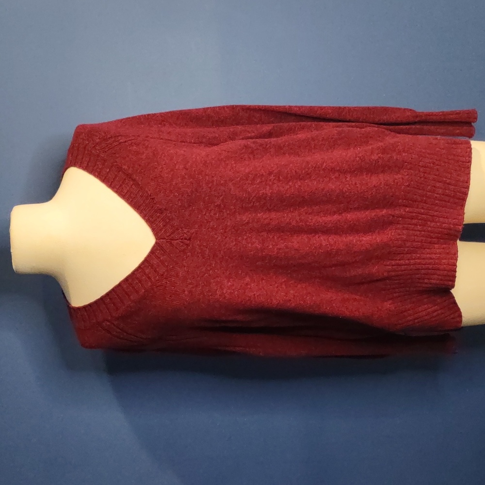 4/$20 Old Navy Knit V Neck Sweater sz XS